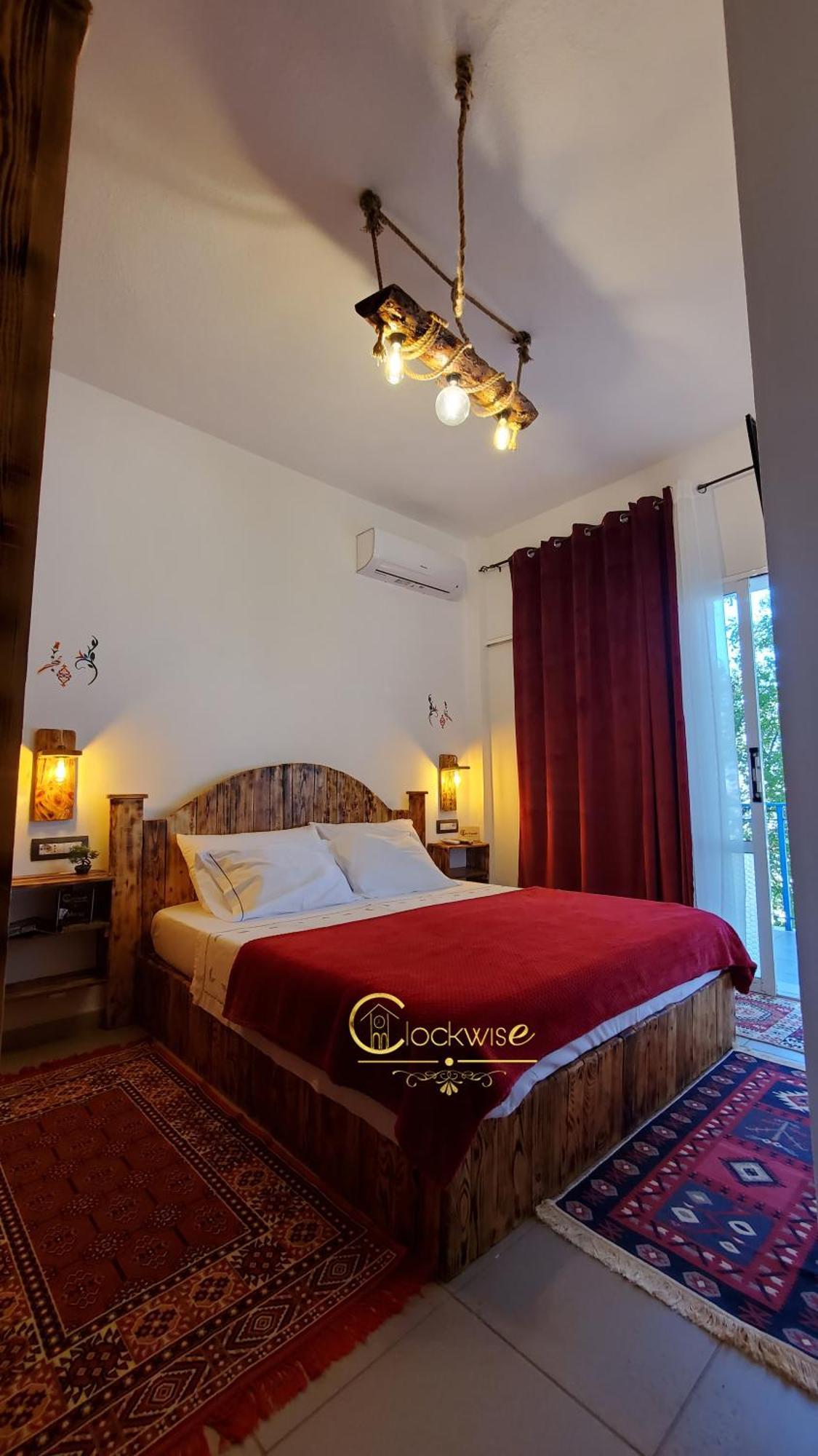 Clockwise Guestrooms Гирокастра Экстерьер фото
